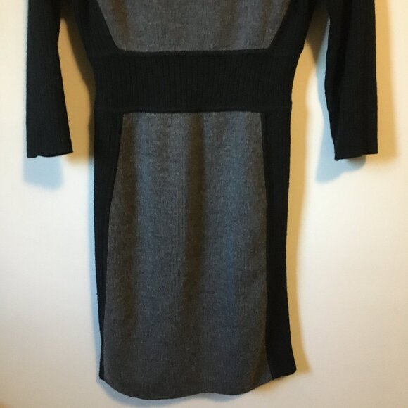 Maggy London Two Tone Merino Wool Colourblock Sweater 3/4 Sleeve Dress - Picture 5 of 13